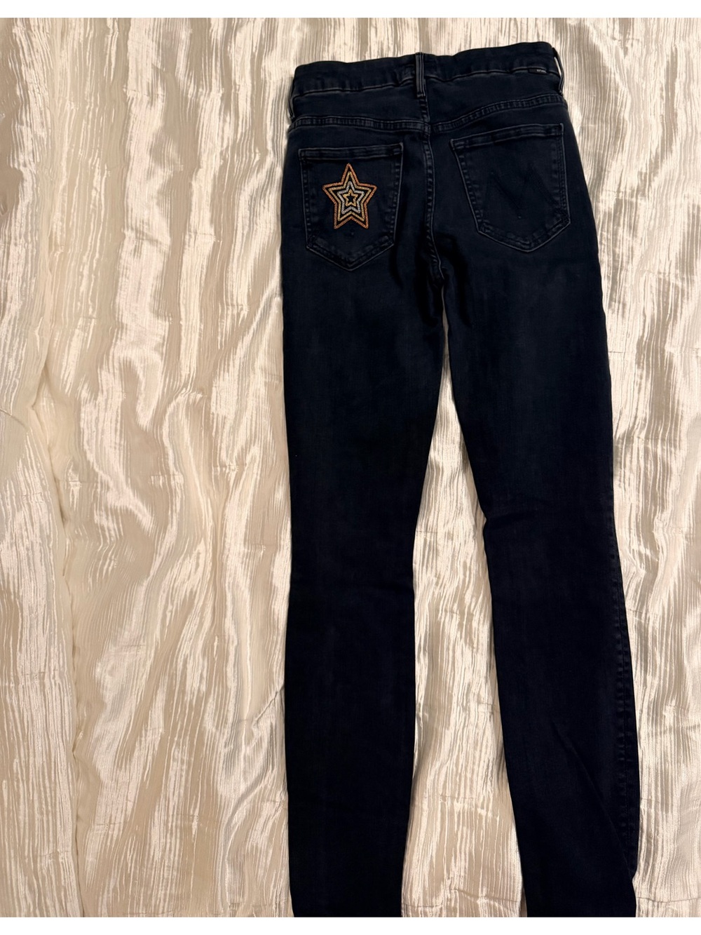 MOTHER black high waist Skinny Jeans with Star Back Pocket